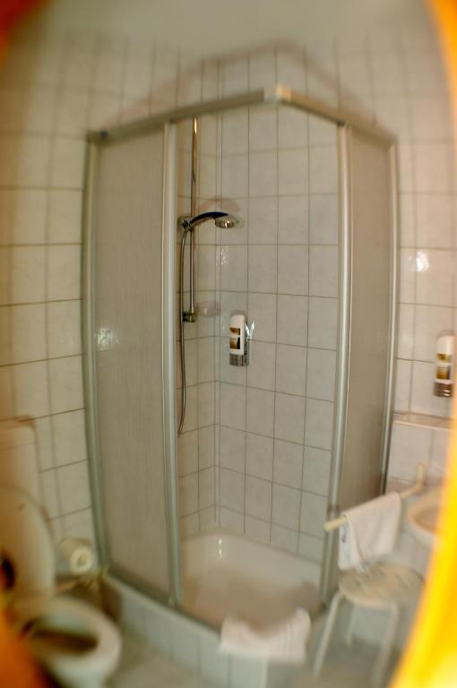 Gasthof Zum Kauzen Ochsenfurt Habitación foto